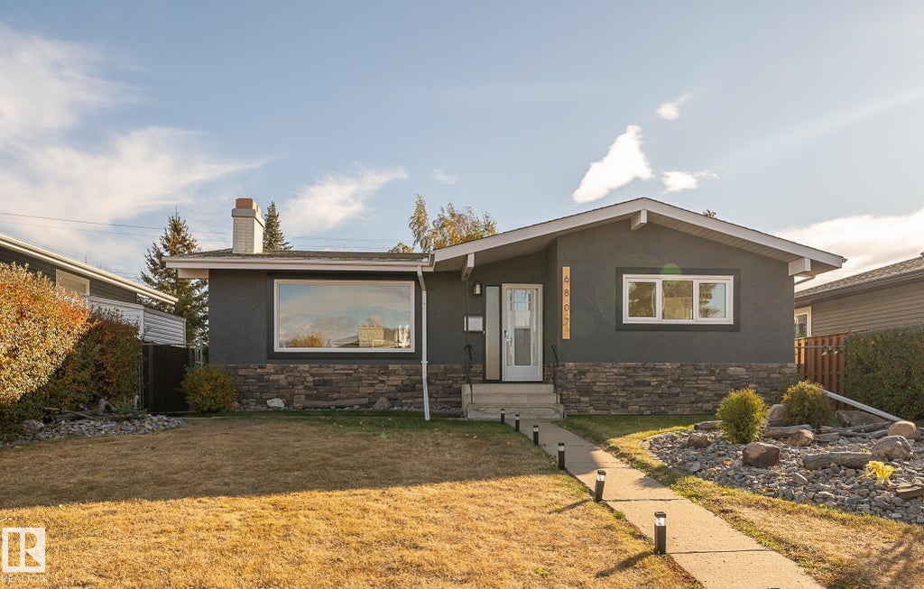 6807 98a Avenue, Edmonton