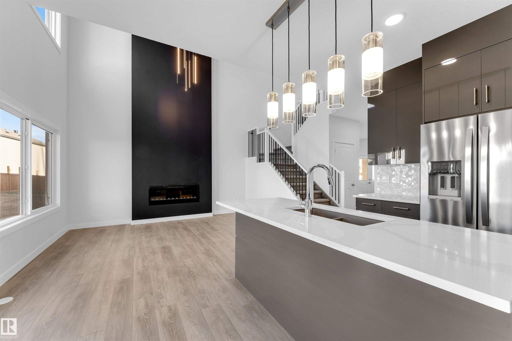 935 18 Avenue Nw, Edmonton