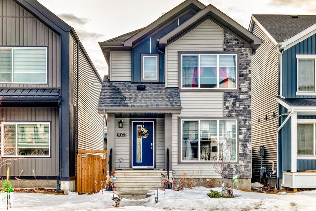 19303 27 Avenue, Edmonton