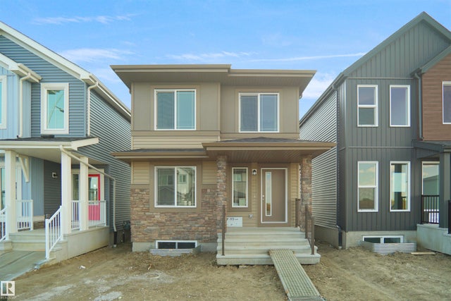 18231 85 Street, Edmonton