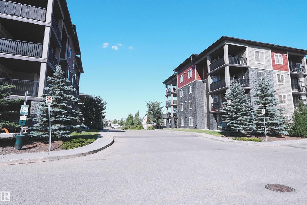 313 3211 James Mowatt Trail, Edmonton