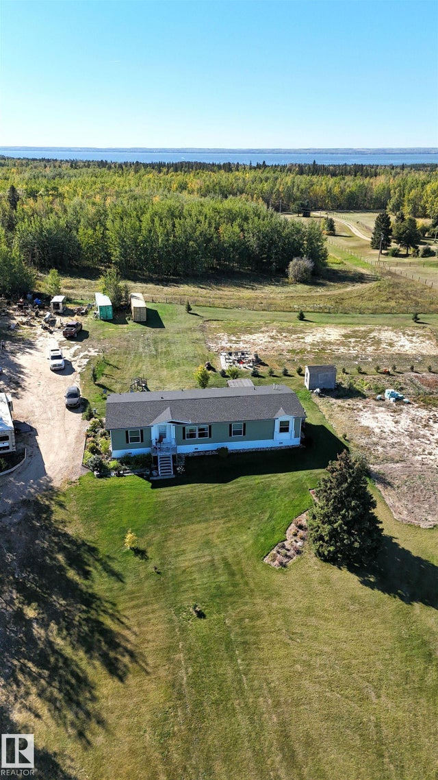 201 Glenhaven Crescent, Rural Wetaskiwin County