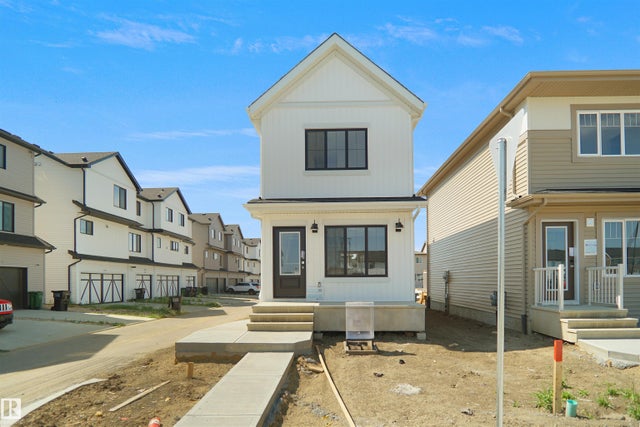 4362 Kinglet Drive, Edmonton