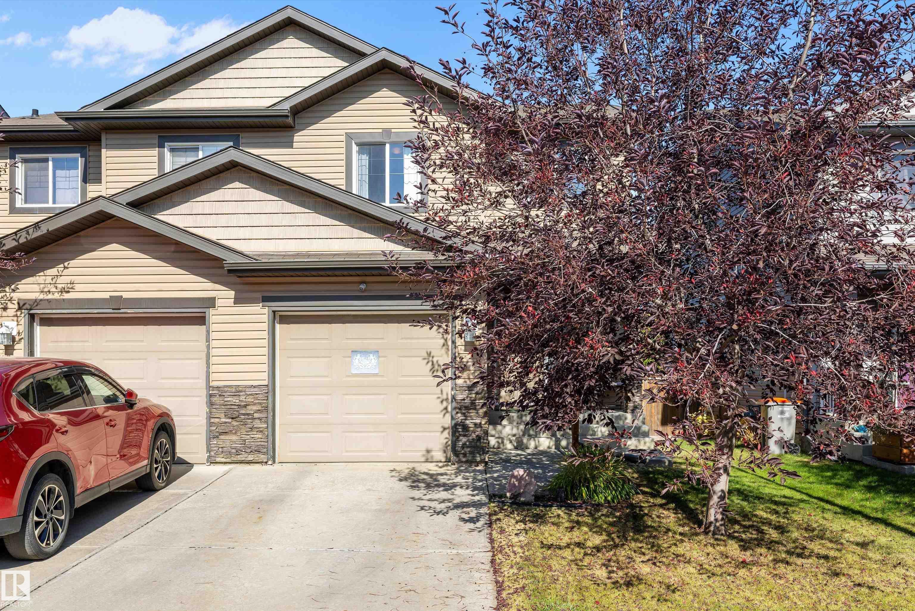 Photo for MLS®# E4471934 - home for sale at 3 85 Spruce Village Dr Drive, Spruce Village, Spruce Grove AB