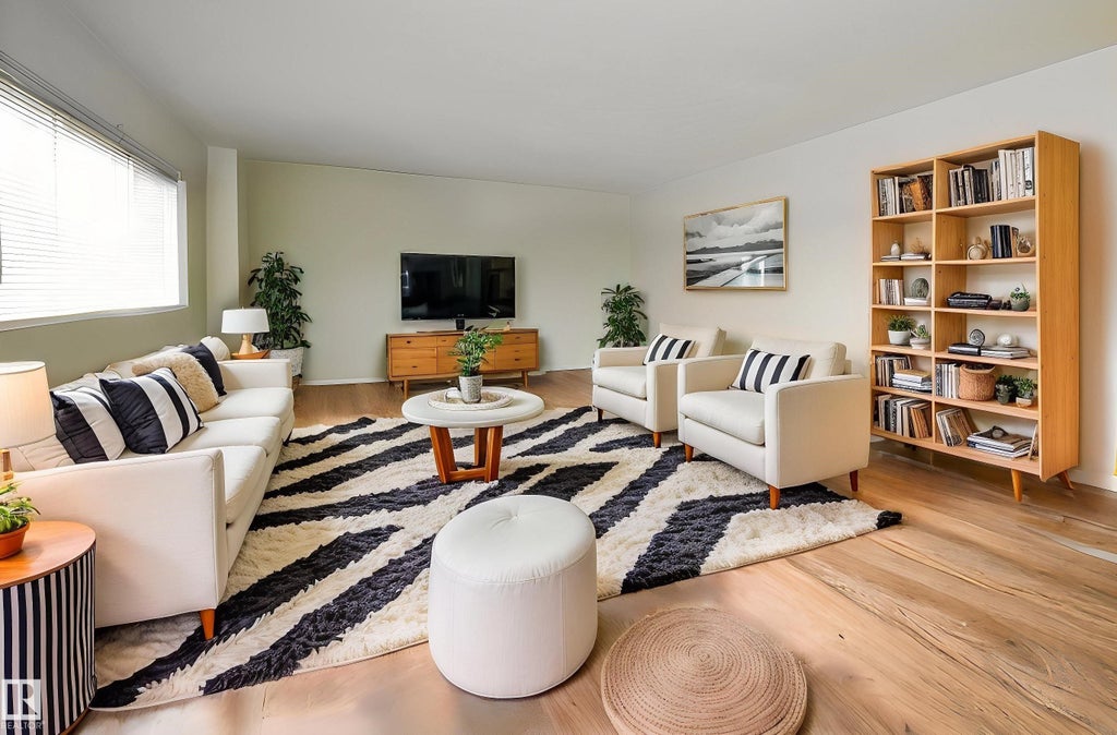 608 10021 116 Street, Edmonton