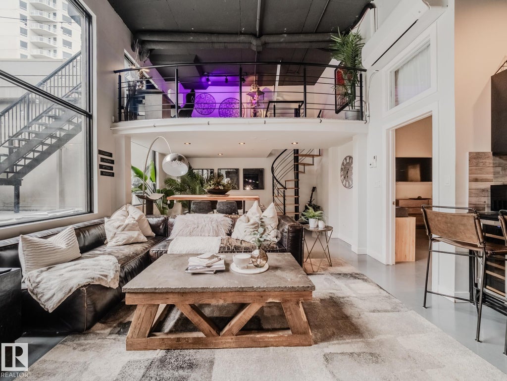 1001 10179 105 Street, Edmonton