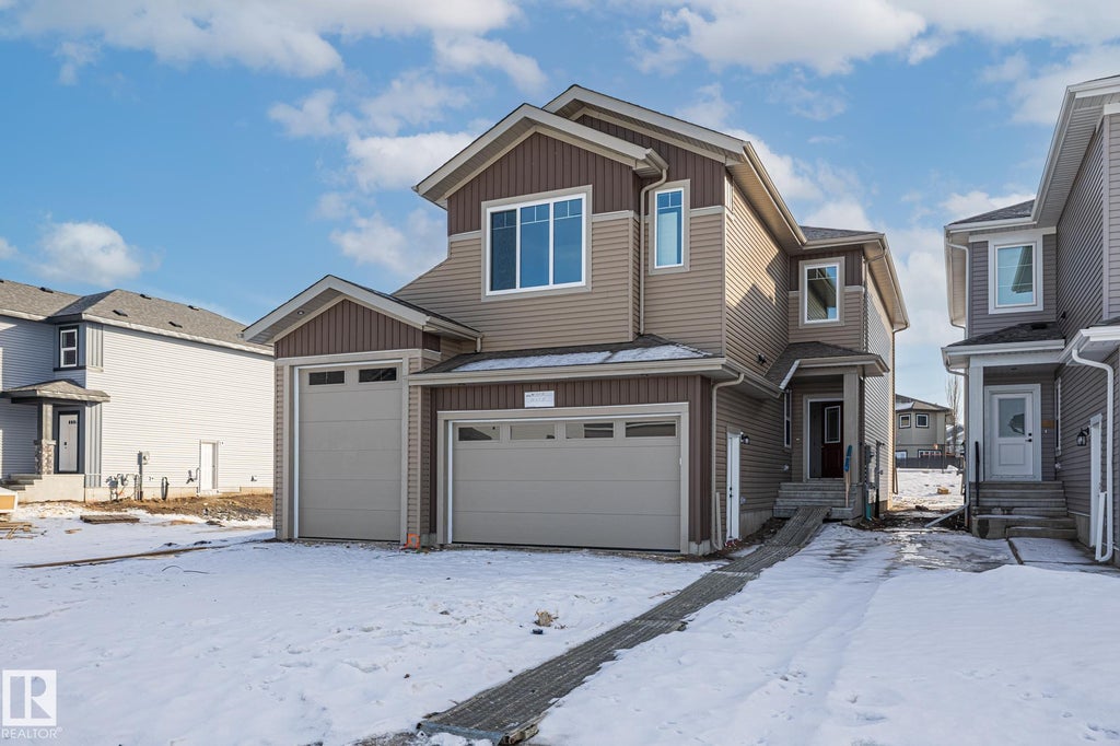 157 Elm Street, Fort Saskatchewan
