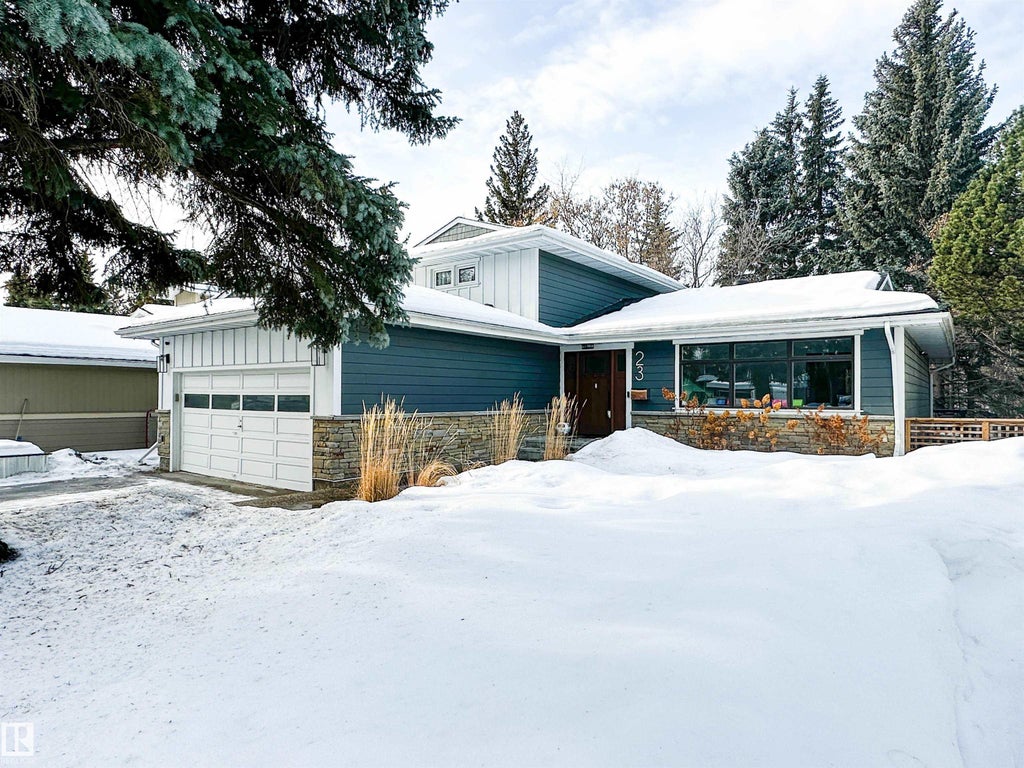 23 Flagstone Crescent, St. Albert