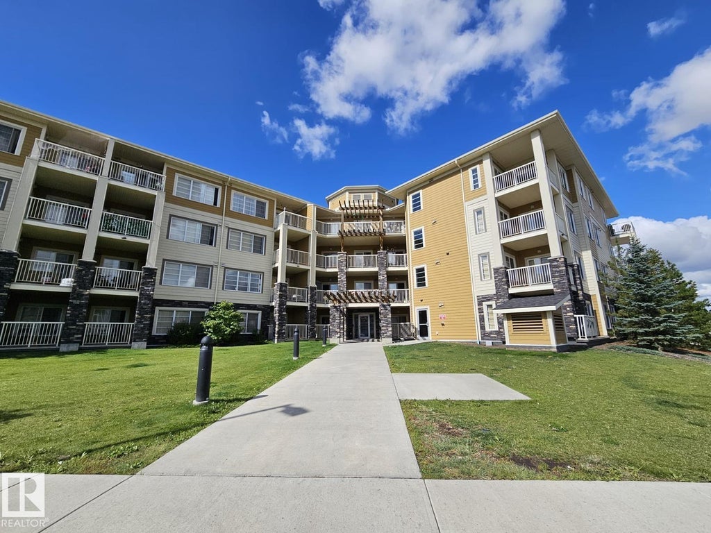 205 3670 139 Avenue Nw, Edmonton