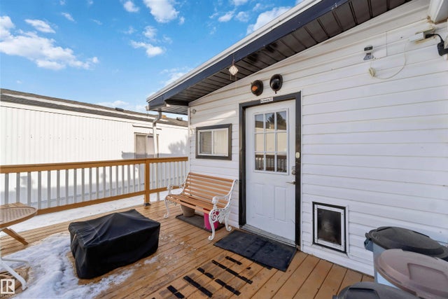 1837 West Oak Court, Edmonton