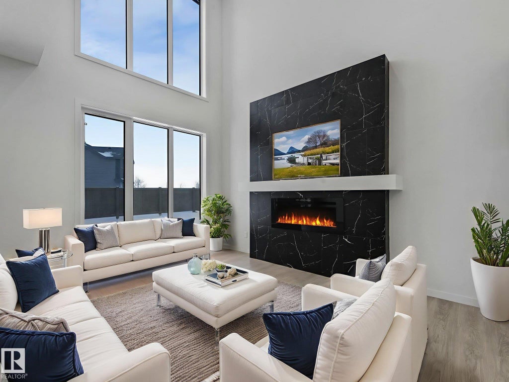 2203 158 Street, Edmonton