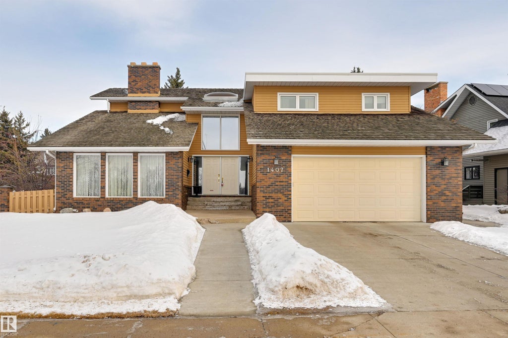 1407 Bearspaw Drive Nw, Edmonton