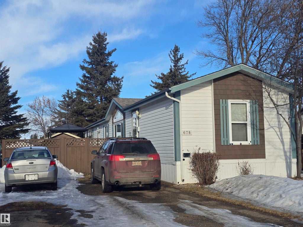 678 Evergreen Drive, Edmonton