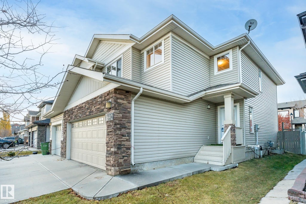 1692 Cunningham Way Sw, Edmonton