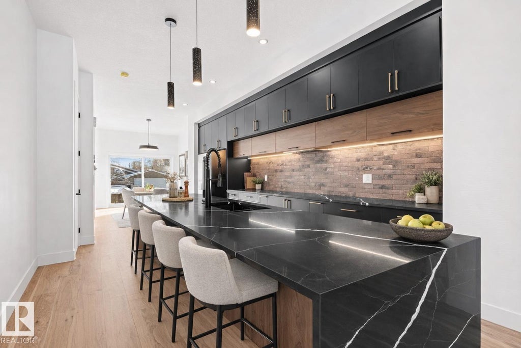 11021 132 Street Nw, Edmonton