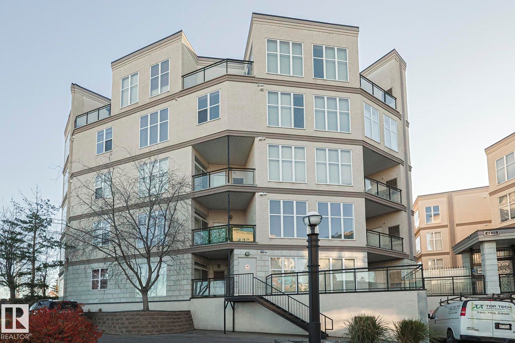 100 4835 104a Street Nw, Edmonton