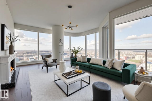 Photo for MLS®# E4473108 - home for sale at 3901 10360 102 Street Northwest, Downtown (Edmonton), Edmonton AB