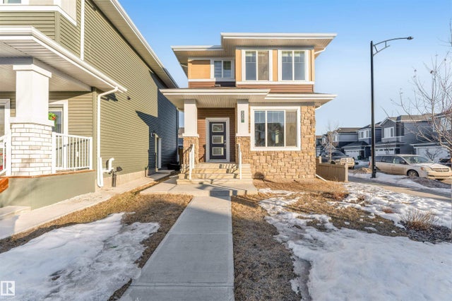 560 Glenridding Ravine Drive, Edmonton
