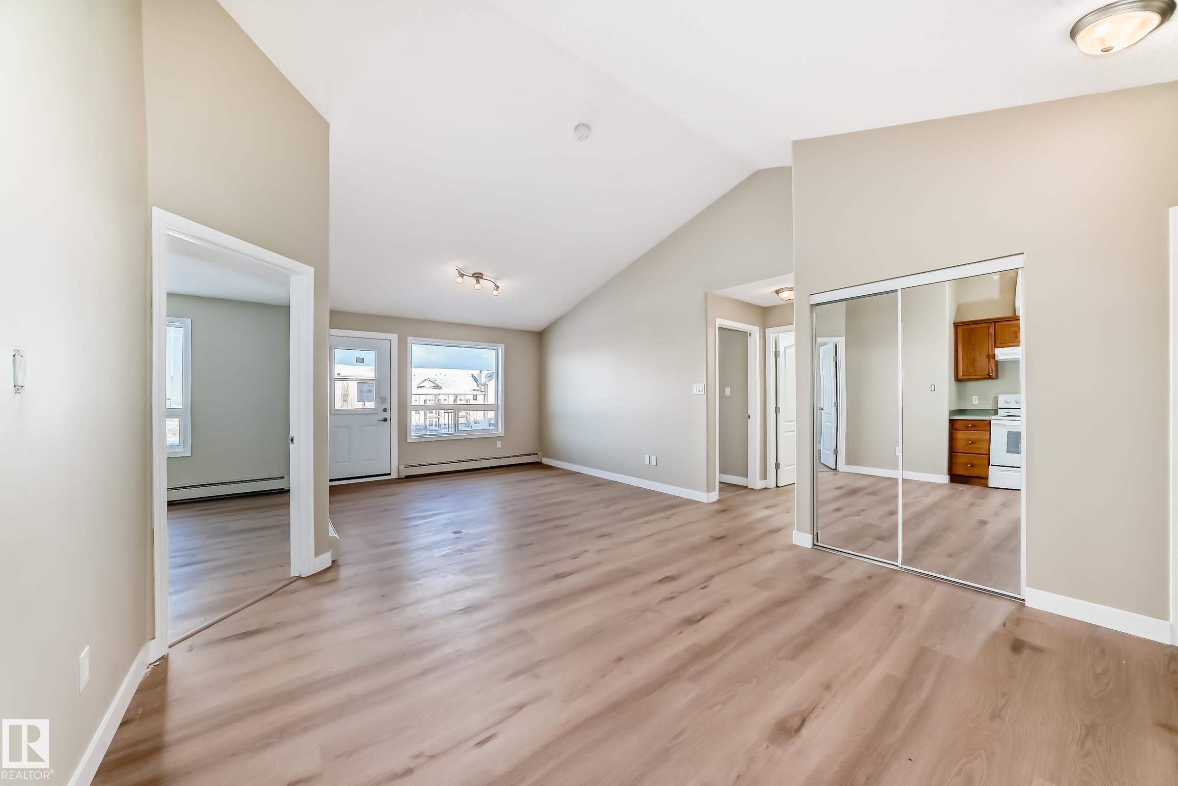 Photo for MLS®# E4473179 - home for sale at 2422 320 Clareview Station Drive Northwest, Clareview Town Centre, Edmonton AB