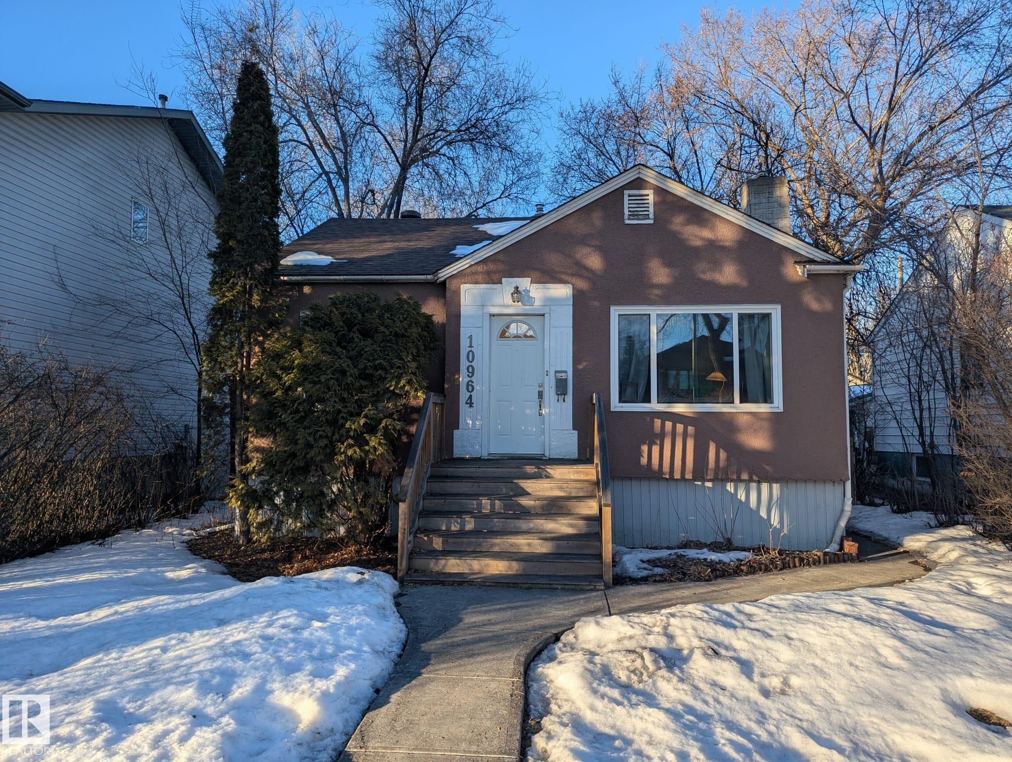 Photo for MLS®# E4473216 - home for sale at 10964 74 Avenue Northwest, McKernan, Edmonton AB