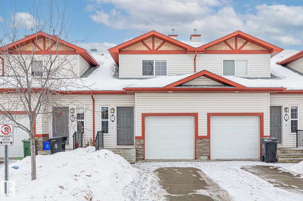 7 15 Woodsmere Close, Fort Saskatchewan