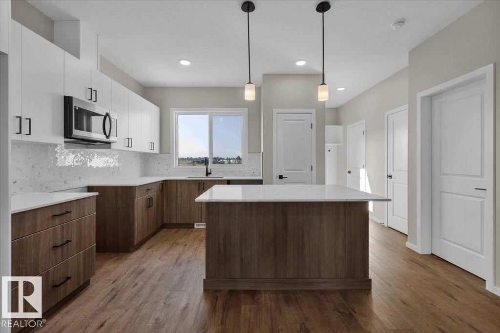 21 Ficus Way, Fort Saskatchewan