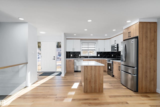 17116 81 Avenue, Edmonton