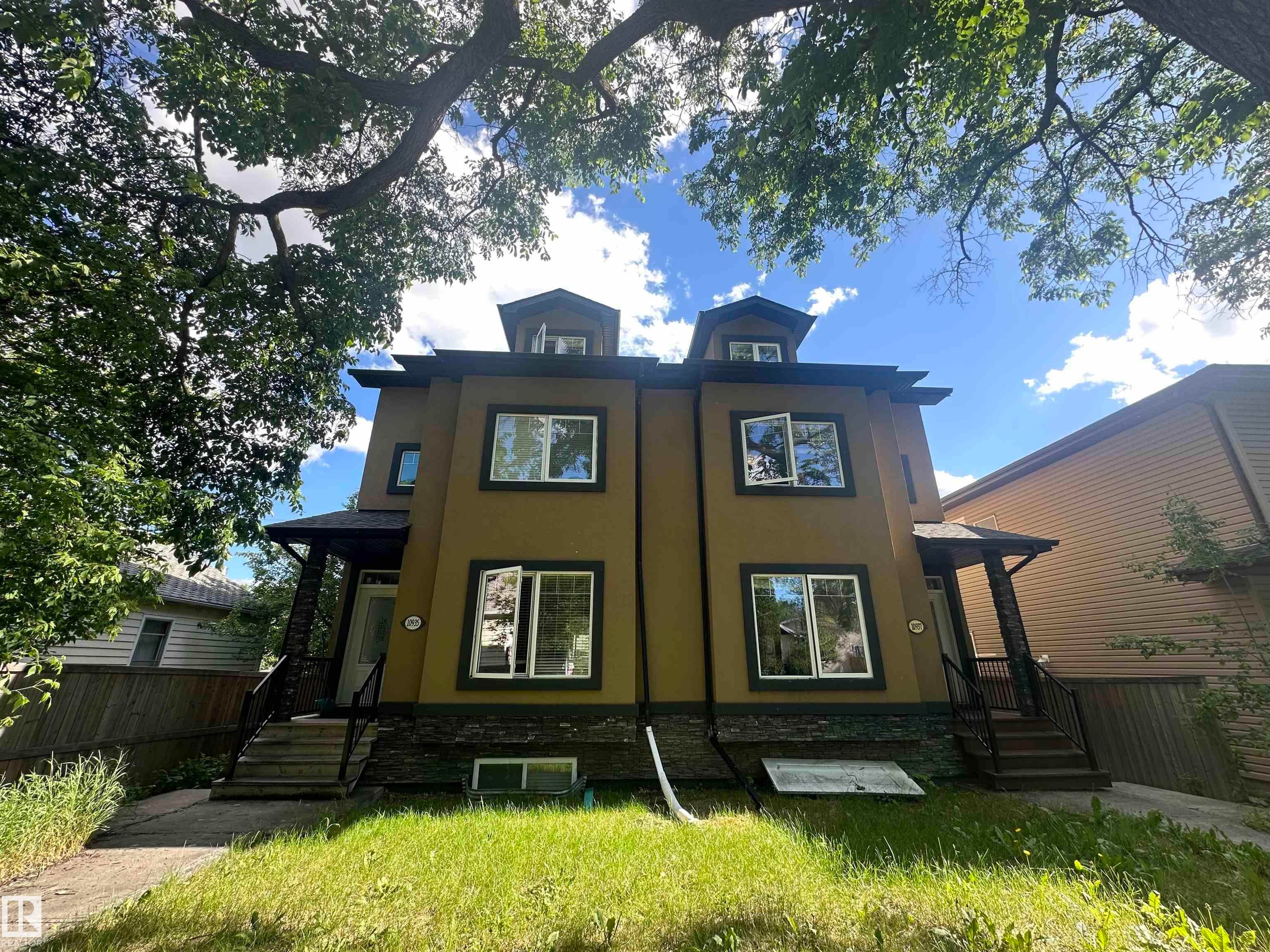 Photo for MLS®# E4473308 - home for sale at 10935 76 Avenue Northwest, McKernan, Edmonton AB