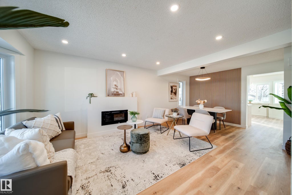 4019 37 Street Nw, Edmonton