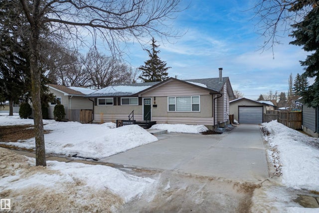 2 Sheridan Drive, St. Albert