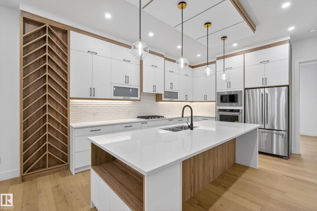 11613 79 Avenue Nw, Edmonton