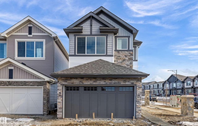 4503 Warbler Loop, Edmonton
