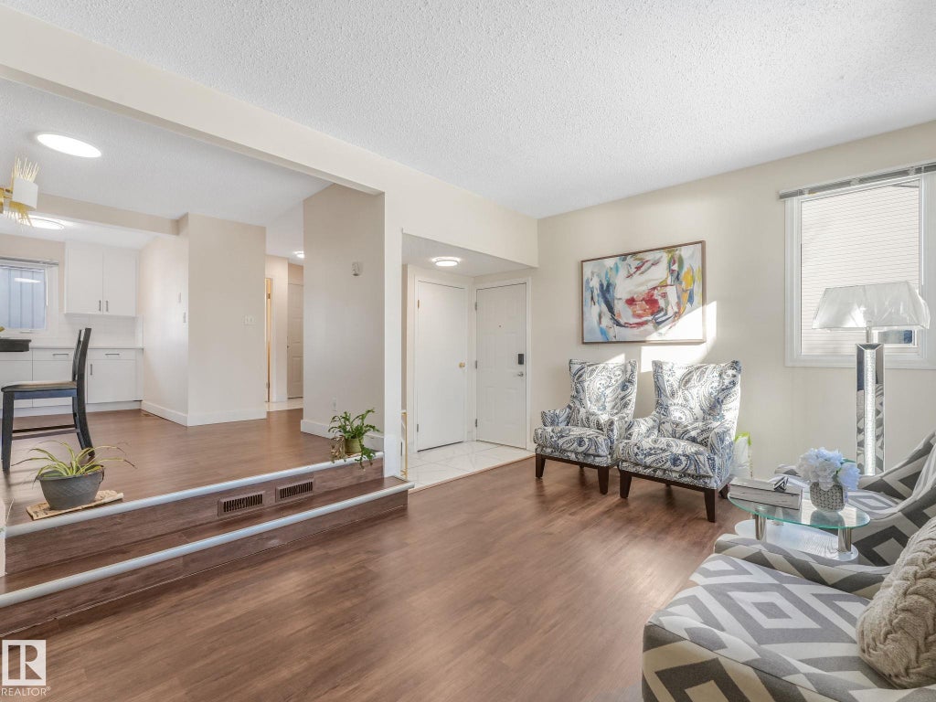 12 Akinsdale Gardens, St. Albert