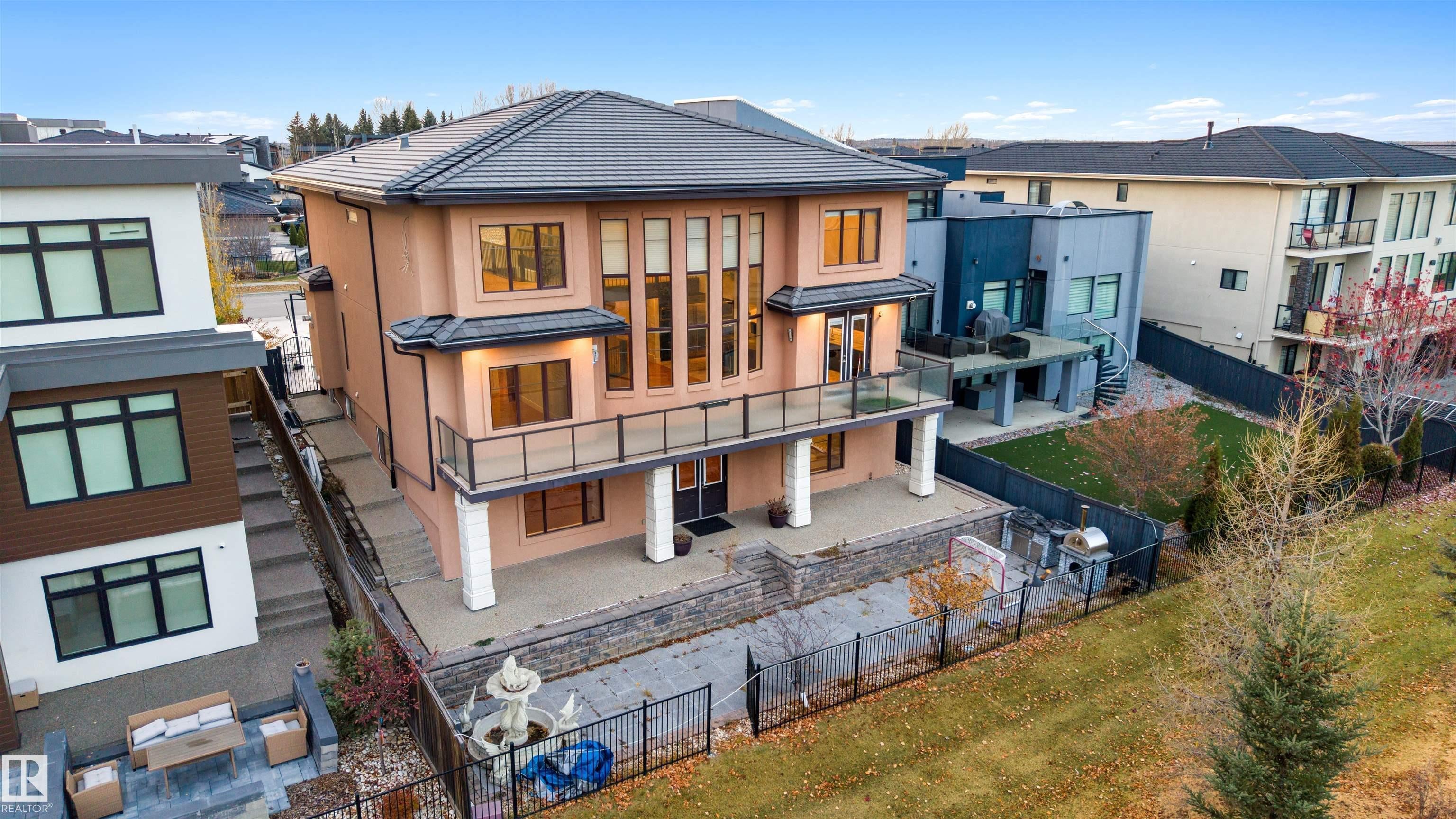 Edmonton Real Estate: Single Family Property for Sale in Windermere