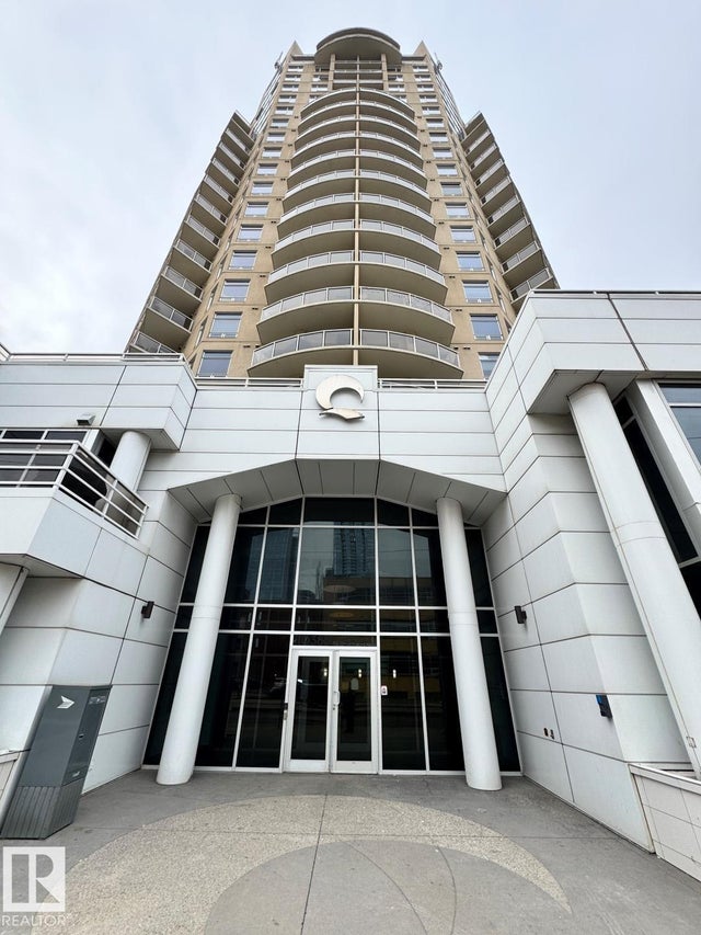 Edmonton Real Estate: Condo / Townhouse Property for Sale in Downtown (Edmonton)