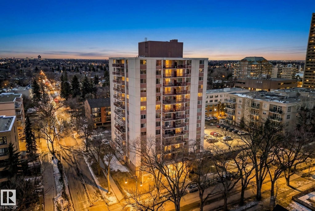 207 11007 83 Avenue Nw, Edmonton