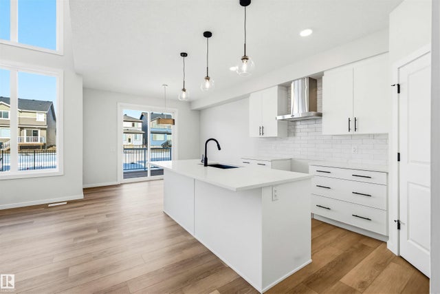 22812 82 Avenue, Edmonton