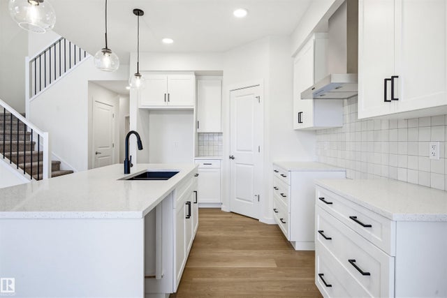 Photo of Listing #E4473835