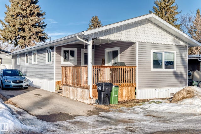 140 West View Crescent, Edmonton