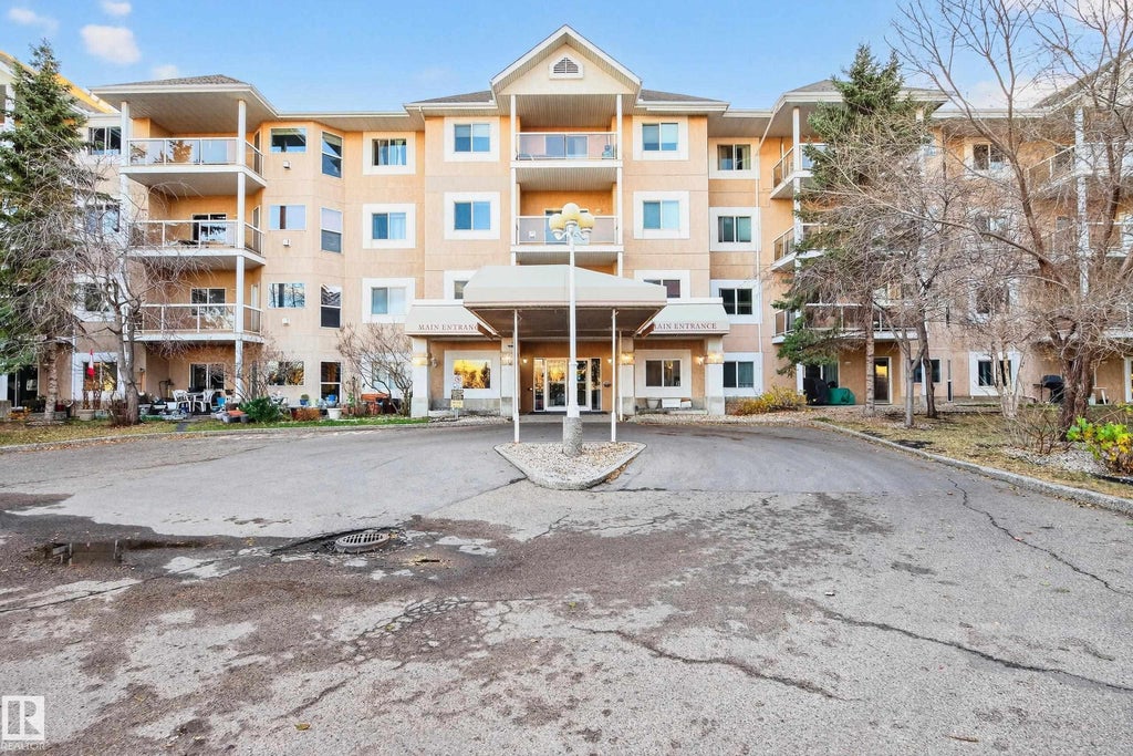 301 10511 42 Avenue Nw, Edmonton