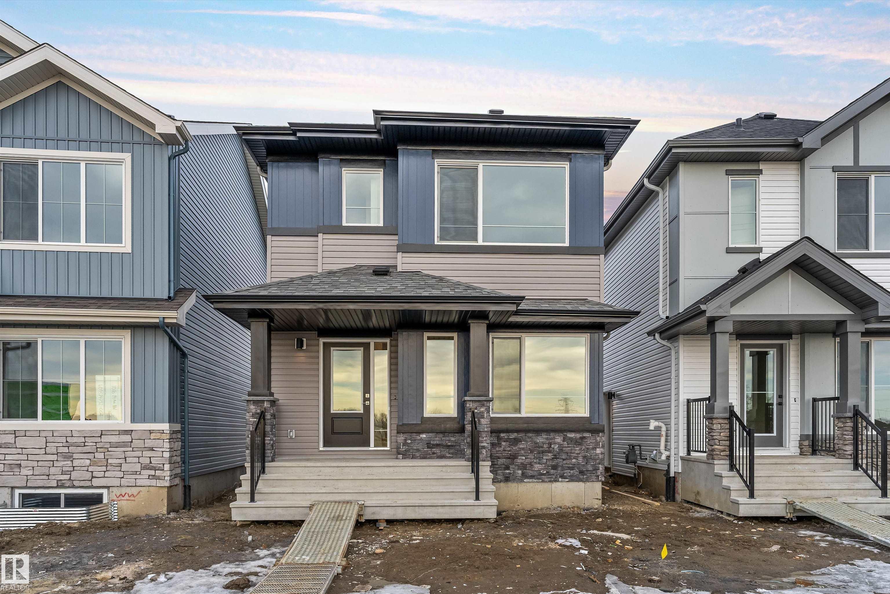 Photo for MLS®# E4473934 - home for sale at 1012 14 Avenue Northwest, Aster, Edmonton AB