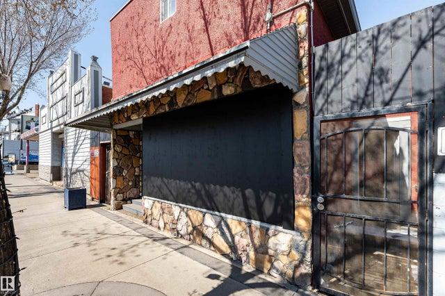 12742 Fort Road, Edmonton