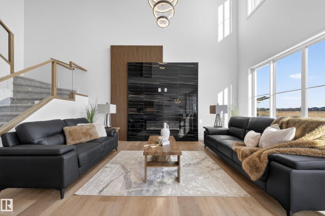 214 Crystal Creek Drive, Leduc