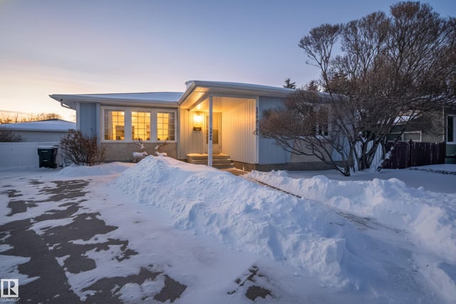 1004 61 Street, Edmonton