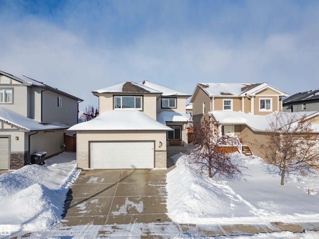 90 Hilldowns Drive, Spruce Grove