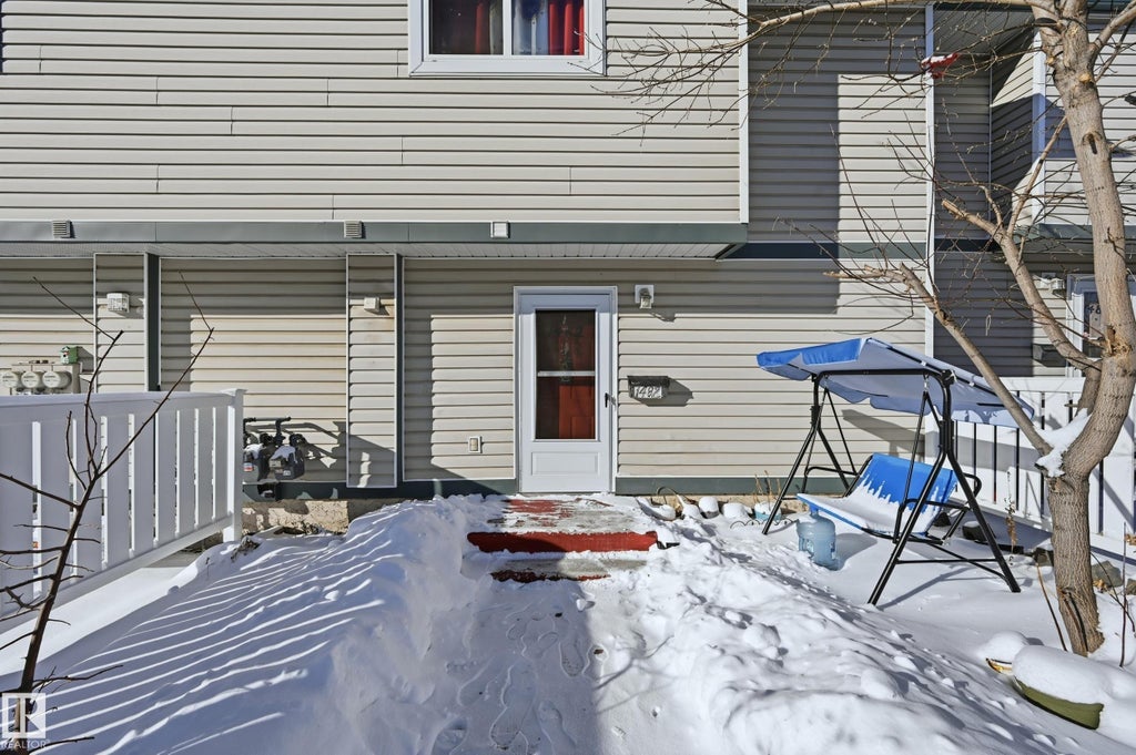 1482 Lakewood Road Nw, Edmonton