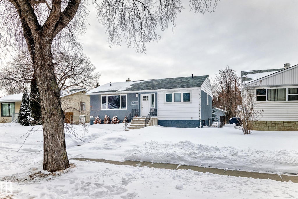 12332 129 Street, Edmonton