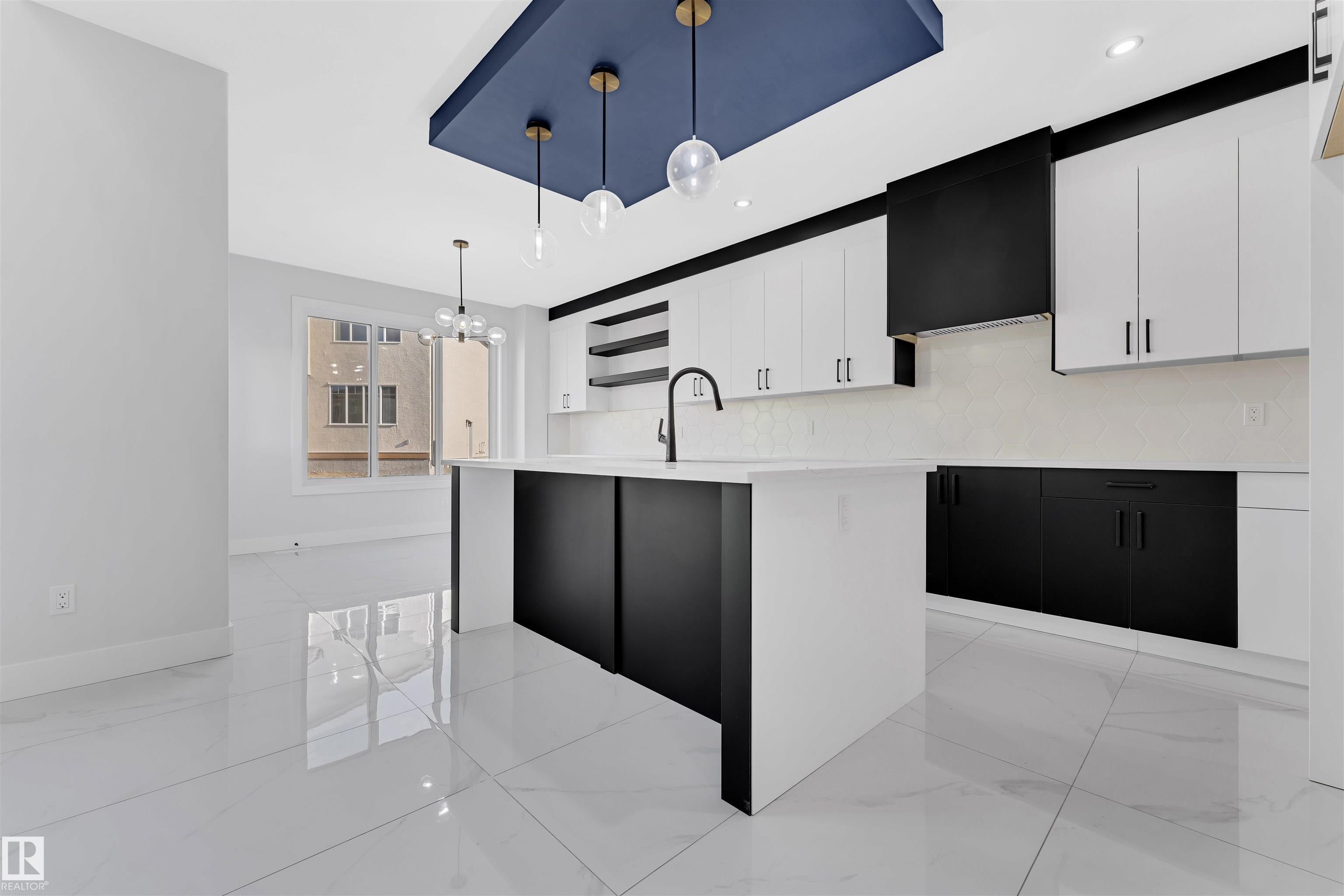 Photo for MLS®# E4474544 - home for sale at 4215 38 Street, Triomphe Estates, Beaumont AB