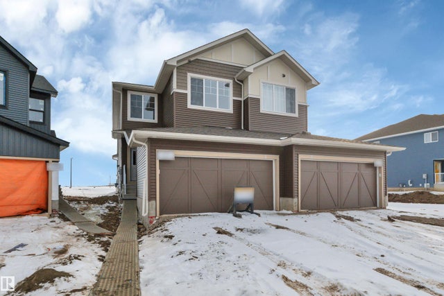 5657 Hawthorn Way, Edmonton