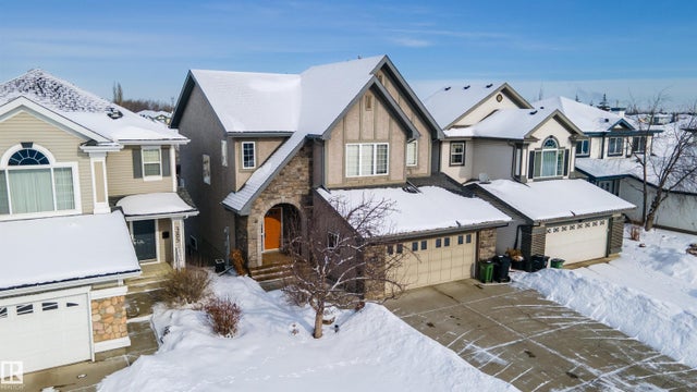 387 Calderon Crescent, Edmonton